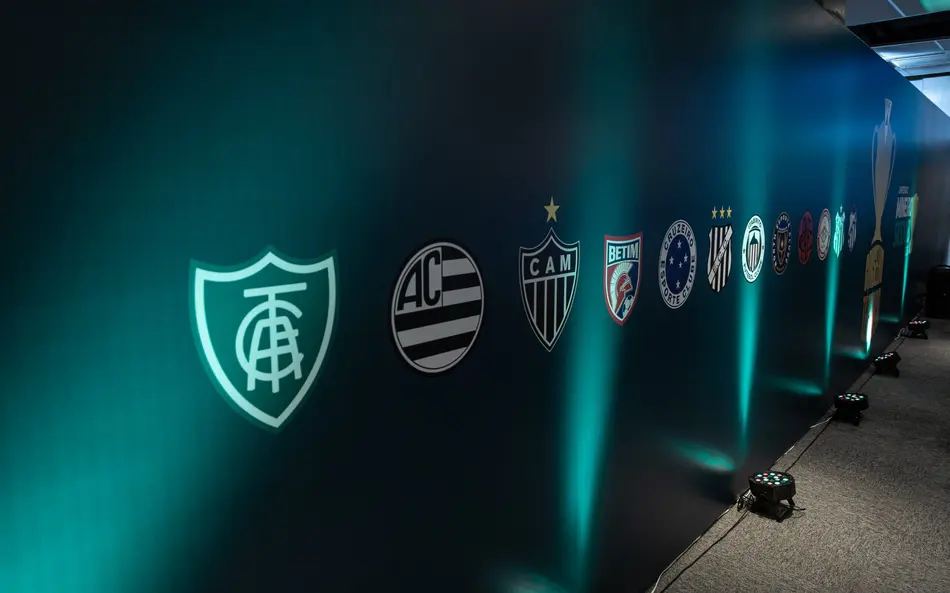 A Profissionalização do Futebol Mineiro e o Crescimento do Atlético